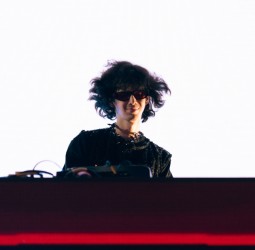 HeyDoc!: A Jornada de Elias Gabriel da Medicina à Música Eletrônica