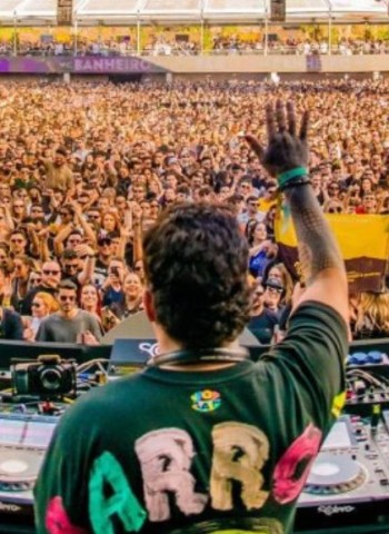 Warung Day Festival 2023: Anuncia Line-Up